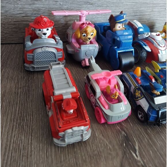 Paw Patrol Colorful Rescue Vehicle Collection - Picture 3 of 4